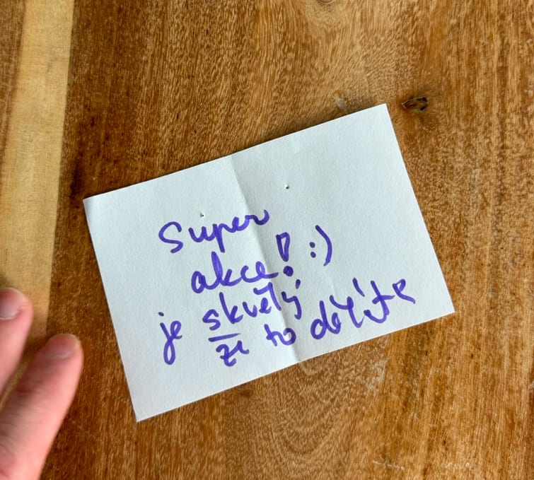 Ručně psaný listeček od účastníka Sklizně